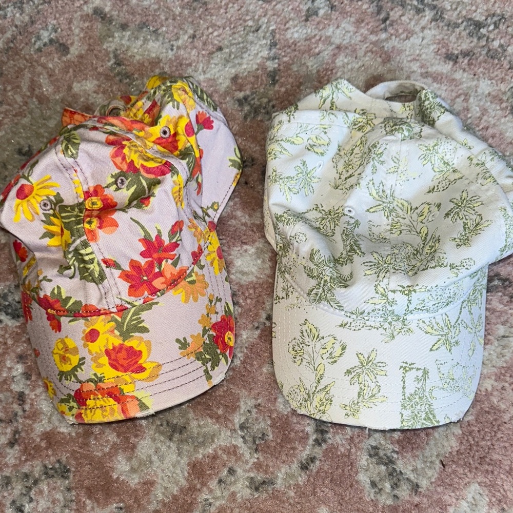 Aerie Patterned Caps Set